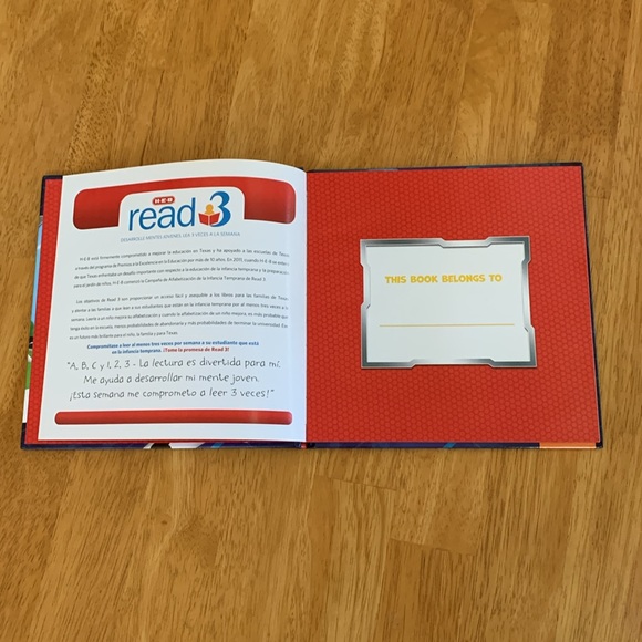 ❤️🎁NEW Paw Patrol Hardcover HC Book The Pup With The Fire Truck - Picture 3 of 12